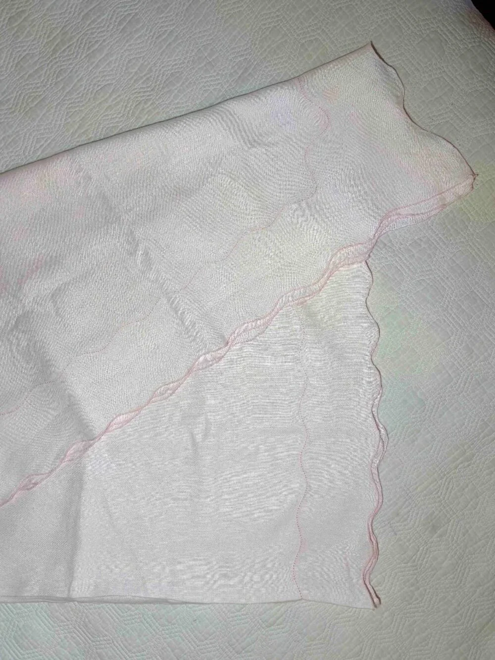 Baby Pink Scallop Edge French Linen Rectangular Table Cloth 80